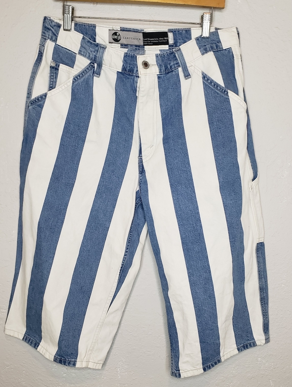 Levi's Sikver Tab Men's Blue & White Vertical Stripe Cargo Shorts Vintage